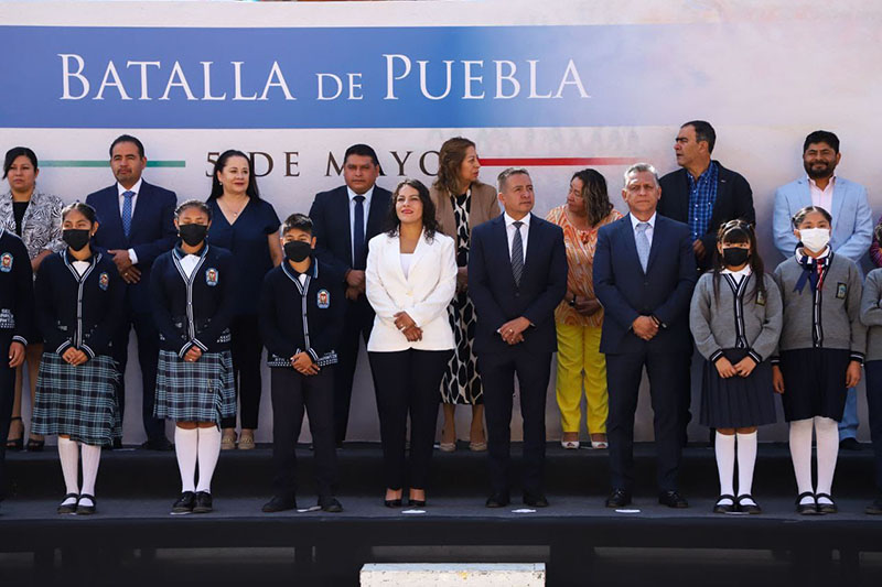 Encabeza Mundo Tlatehui Ceremonia C Vica Del Mes De Mayo Primera