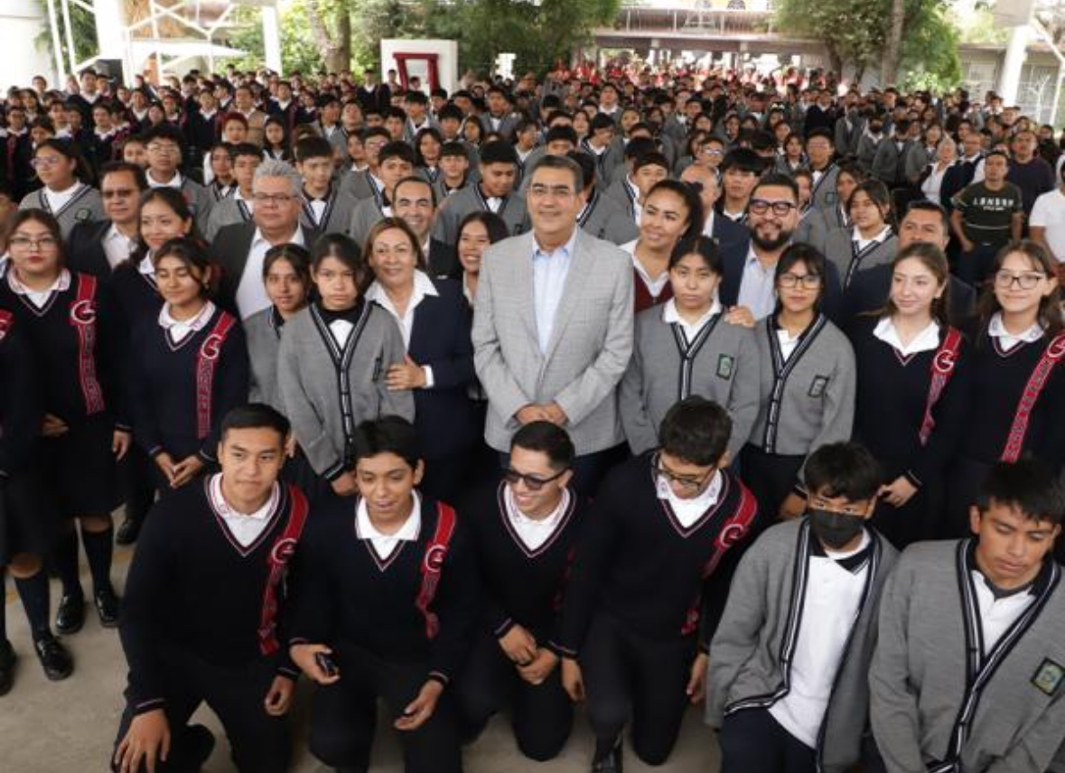 Fortalece Gobierno De Puebla Infraestructura Educativa Para Garantizar