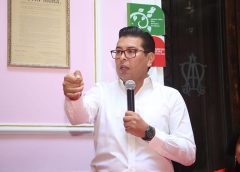 Néstor Camarillo anuncia su intención de buscar la alcaldía de Puebla y critica gobiernos de Morena