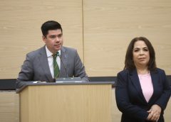 Propone Jaime Natale considerar como discriminación impedir el acceso a lugares con perros guía 